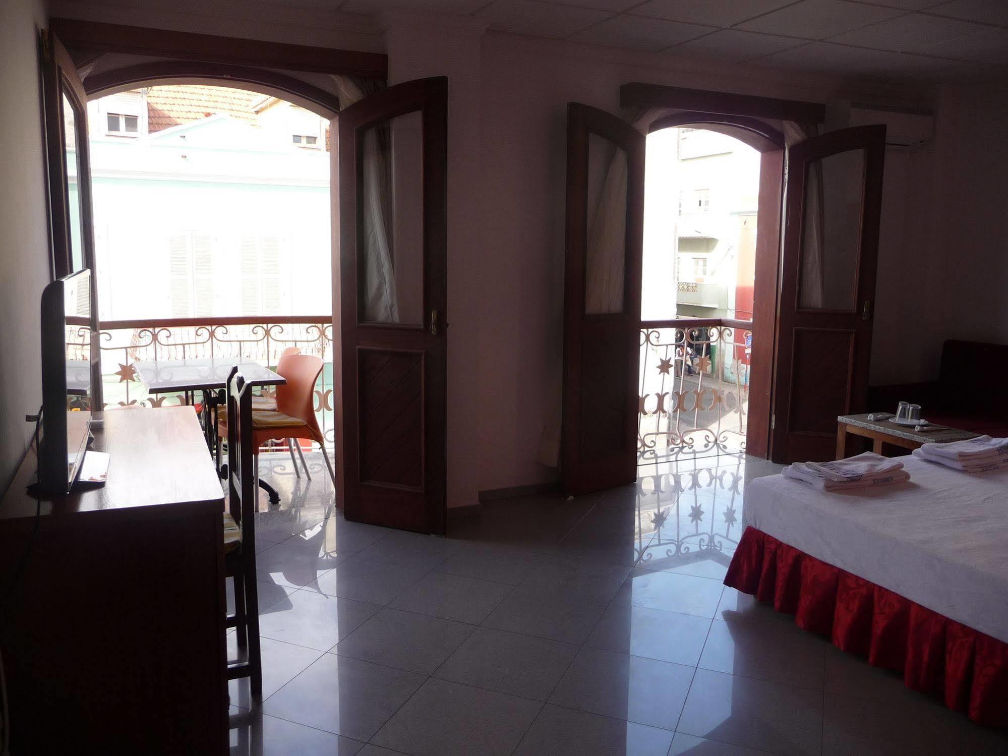 Royal Mindelo Suite Ngoại thất bức ảnh